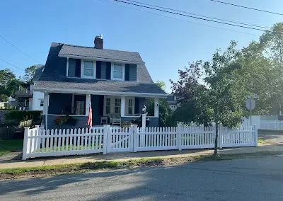 Fence Contractor (10)